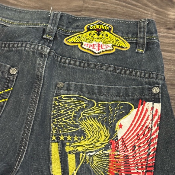 Pepe Jeans Denim Shorts Size 8 Embroidered Pockets Eagle Graphic Streetwear Y2K - Picture 2 of 4